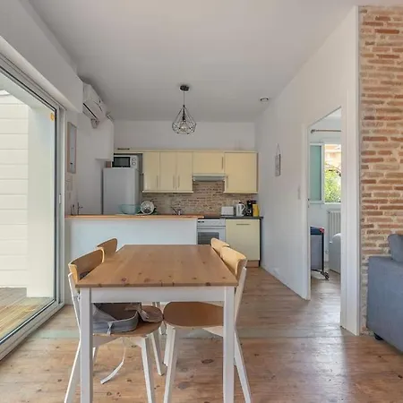 La Tchacanda : Calme Hyper Centre Avec Terrasse. A 50 M Lägenhet *