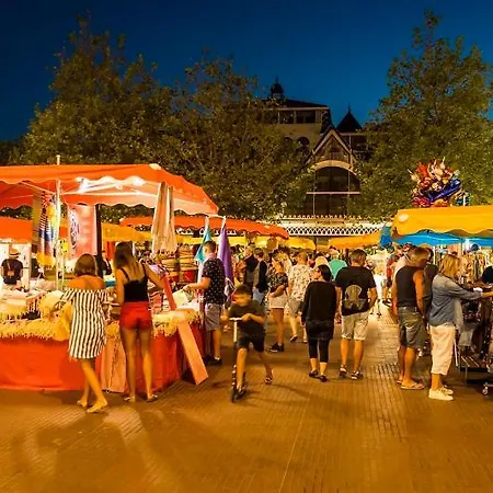 Lägenhet La Tchacanda : Calme Hyper Centre Avec Terrasse. A 50 M *