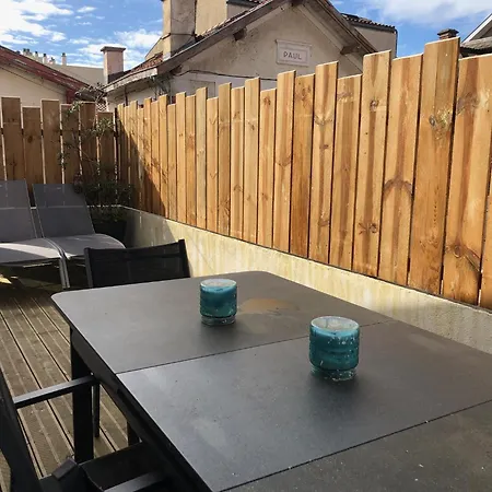 La Tchacanda : Calme Hyper Centre Avec Terrasse. A 50 M דירה ארסשון